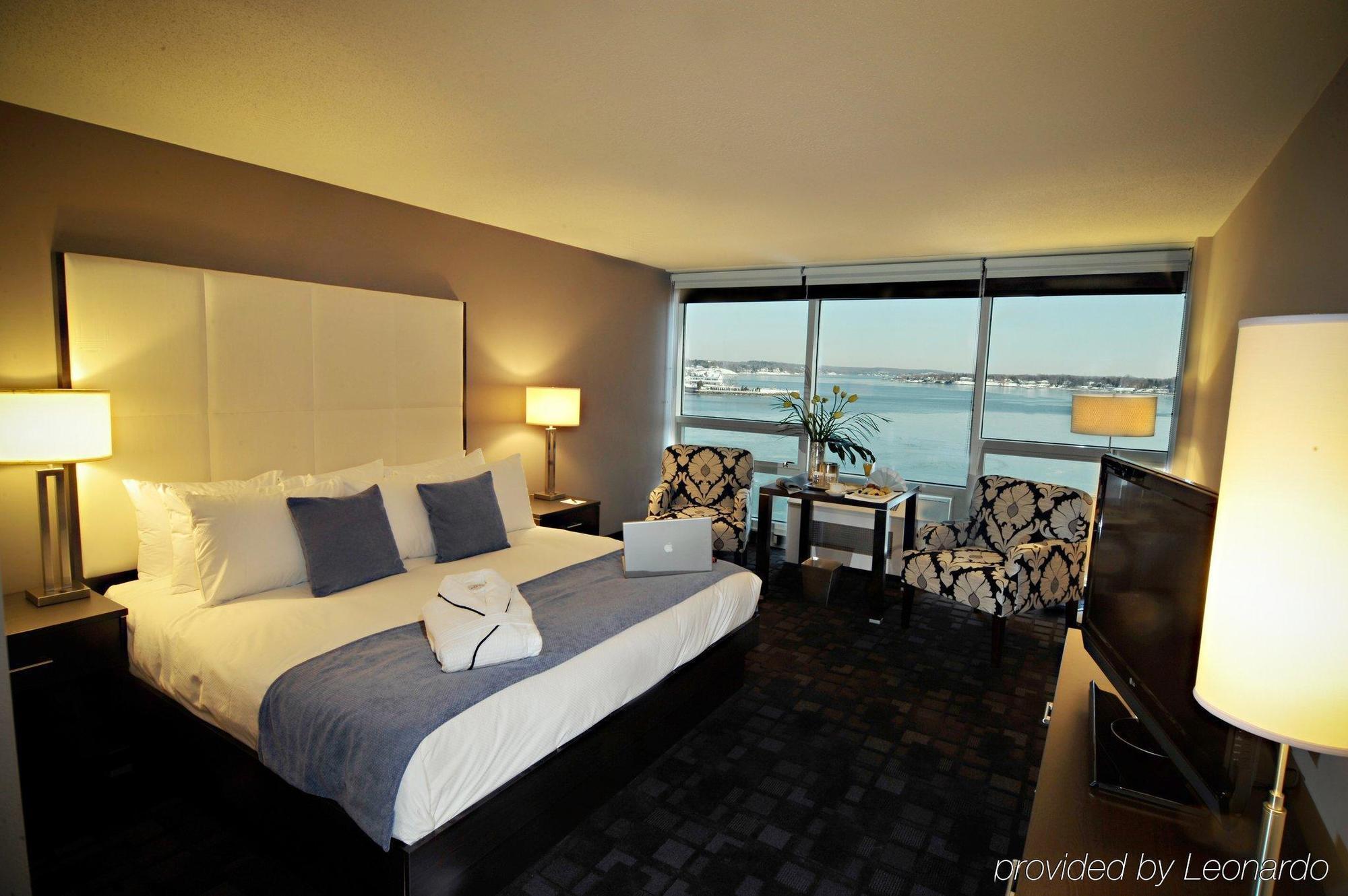 רד בנק Oyster Point Hotel חדר תמונה